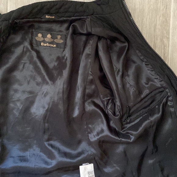 Barbour Women’s Quilted Jacket Black L116 Tailored Size 6 US - Picture 8 of 8
